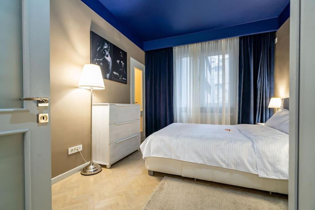 Modern - Central Apartment Букурещ Екстериор снимка